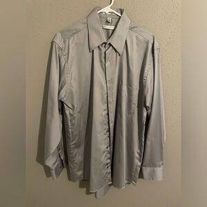 Men’s Geoffrey Beene Grey button up dress shirt. Wrinkle Free, size LG 16 34/35